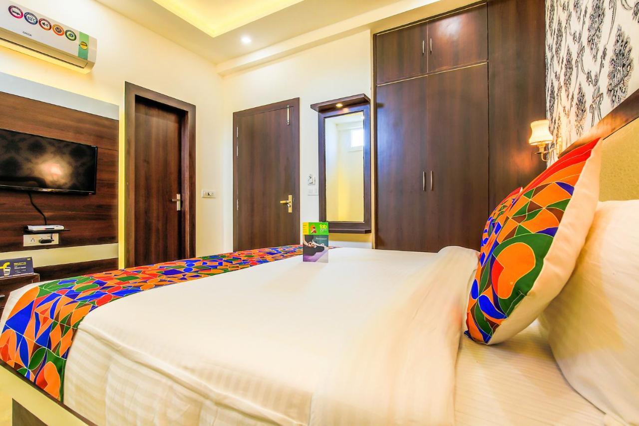 Fabhotel Star Of Taj Restobar Fatehabad Road Agra  Luaran gambar
